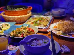 -千岛蚝高压锅生蚝·人参火锅(白云万达店)