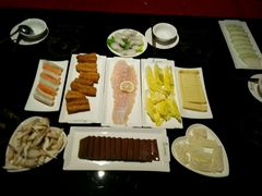 -唯爱KTV聚会餐厅(仙林东城汇店)