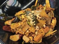 -醉人椒麻辣香锅(王府井喜悦店)
