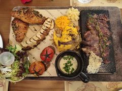 -Mark&Mars Restaurant