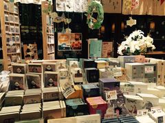 -猫的天空之城概念书店(杭州南宋御街店)