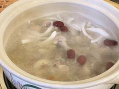 -三上椰子鸡(三亚湾店)