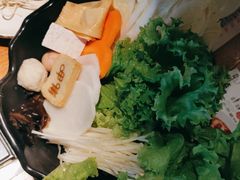 -呷哺呷哺(融创茂店)