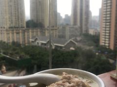 -老来福·非遗酸汤兔(凯旋路店)