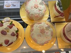 -花花卷卷·鲜食蛋糕(静安久光百货店)