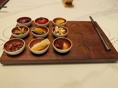 -新世界·过桥米线宴