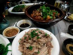 -那家老院子东北菜·饺子·小鸡炖蘑菇(艳华街店)