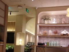 -荷花亭·湖北融合菜(中商广场店)