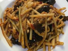 鱼香肉丝-珍巷福地四合院菜馆(复兴门店)