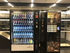 -维也纳国际机场