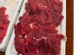 -元一希尔顿酒店·鲜切牛肉火锅禅自助餐厅