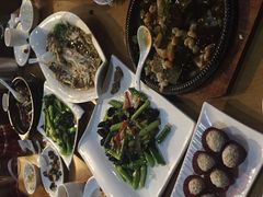 -东馆和天下特色餐饮(工农店)