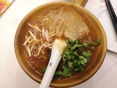 砂锅鱼翅-泰国村酒楼(室内体育馆店)