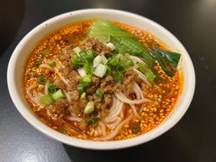 -麻六记(凤凰汇店)