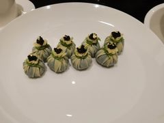 鱼子酱石榴包-甄御•海鲜新青岛菜(麦岛店)