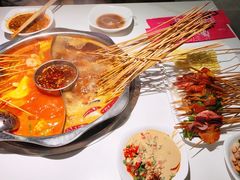 -佰人王串串香火锅(洋珠巷店)