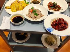 -侬佳蒸菜馆(听潮店)