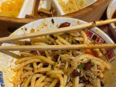 -怪噜范·老贵阳街头名小吃(鸿通城店)