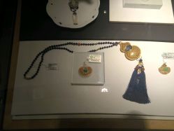 -北京七彩云南翡翠珠宝旗舰店(月坛店)