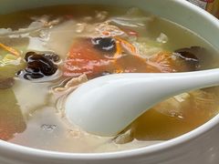 -湖泉水云间餐厅·弥勒地道菜(B座店)