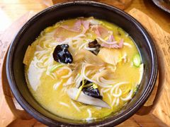 -桥香园过桥米线(国贸店)