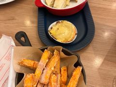-必胜客(大宁路店)