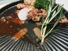 霜降牛排-渔荷食町·铁板烧料理(崂山万象汇店)