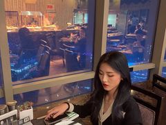 -怡豪大饭店·银顶旋转餐厅