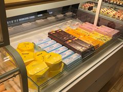 -好利来(康虹路店)