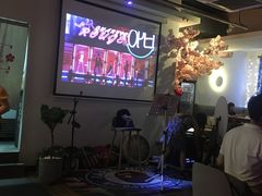 -樱花里音乐餐吧·牛扒椰子鸡(东圃店)
