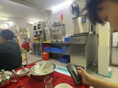 -花苑美食横琴生蚝火锅(拱北粤华路店)