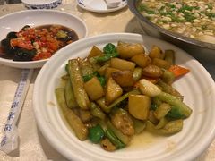 东北地三鲜-金良酸菜鱼(宁海路总店)