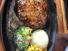铃木肉饼-铃木食堂(帽儿胡同店)