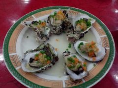 蒜蓉蒸生蚝-春园海鲜广场D区6号(钟姐海鲜加工店)