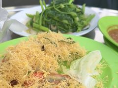 -明记烧鱼美味店