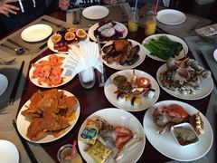 -荣誉国际酒店-云顶旋转餐厅