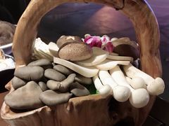 -捞神煲汤火锅(湖滨商业街店)