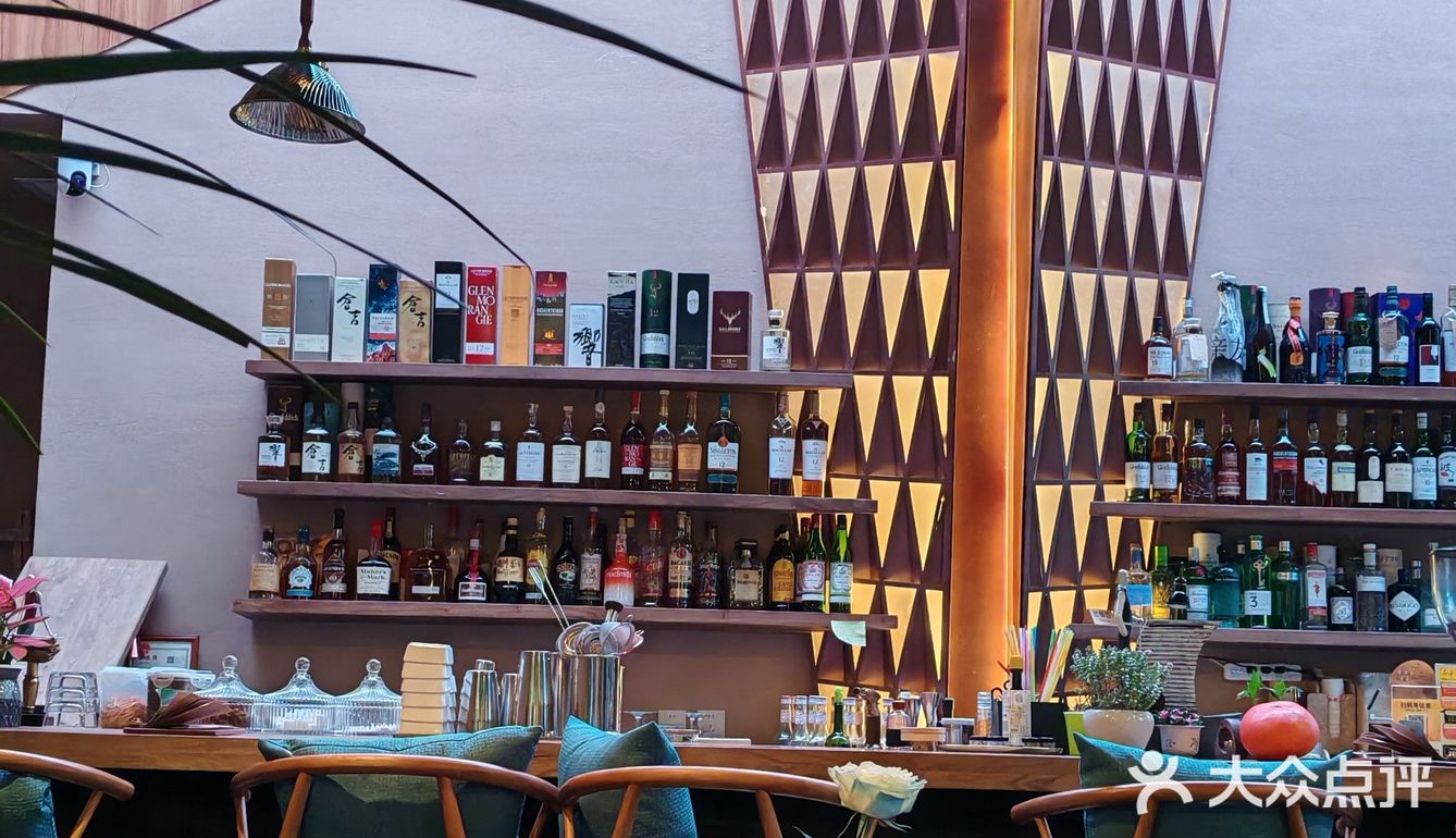 三千客电子闺蜜的咖啡馆，点的芭乐苏打，非常好喝