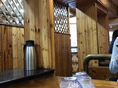 大堂-老东镇啤酒屋海鲜加工·蒸汽海鲜·海鲜烧烤(台东店)