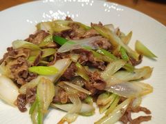 -娜仁图雅蒙古美食村(33小镇店)