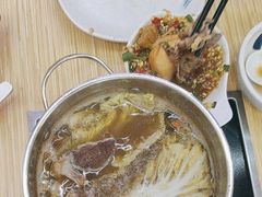 -杨老板·海鲜集市火锅·鲜切牛肉(中防万宝店)