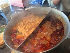 -湊湊火锅·茶憩(新中关购物中心店)