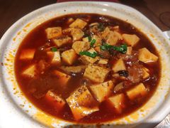 -肆海小川菜酒馆Wine Bistro (青年路店)