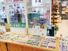 -一代眼镜·蔡司配镜(浦东大拇指广场店)