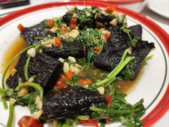 -范氏烧鸡公·甲鱼馆(郭徐岭广场店)