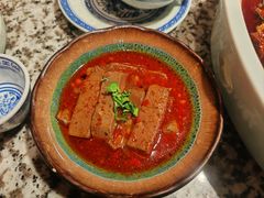 麻辣鸭血-南京大牌档(凯德大峡谷店)