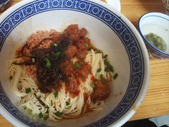 -沪西老弄堂面馆(定西路店)