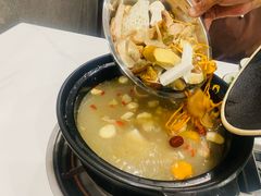 -罗记又添缘竹荪山药鸡·野生菌火锅(西园南路店)