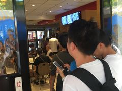 等位区-老通城豆皮大王(吉庆街店)