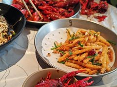 -巴厘龙虾·榜首油焖大虾(音乐学院·沿江酒馆店)